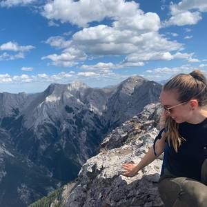 Meet your Posher, Carly